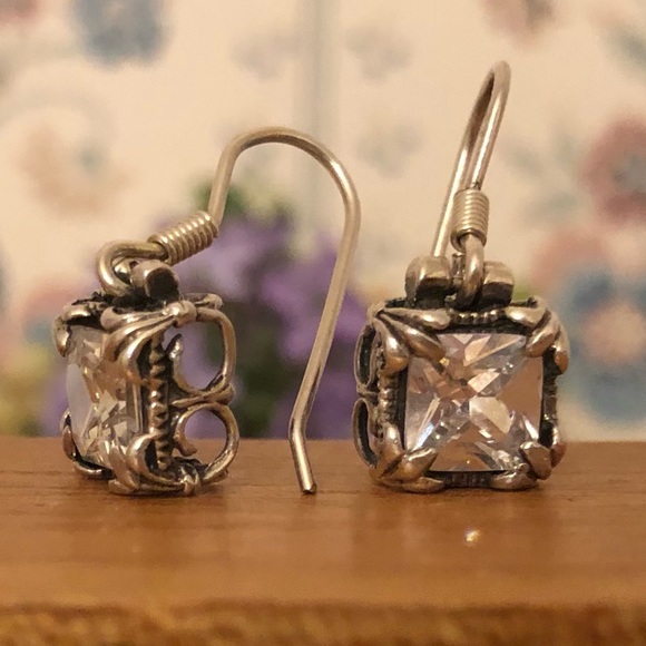 Silpada Sterling Silver Cubic Zirconia Uptown Earrings W0975 - Picture 2 of 16